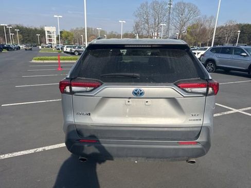 Used 2024 Toyota RAV4 XLE image 4