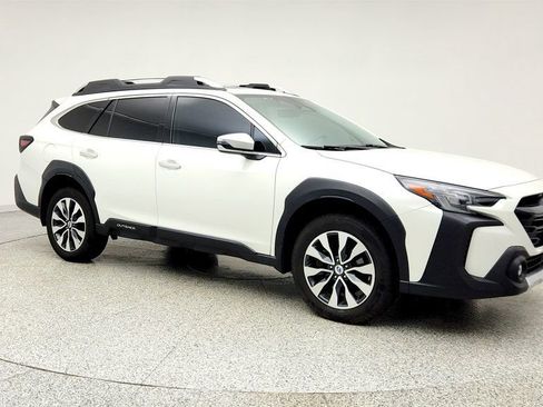 Used 2024 Subaru Outback Touring XT image 3
