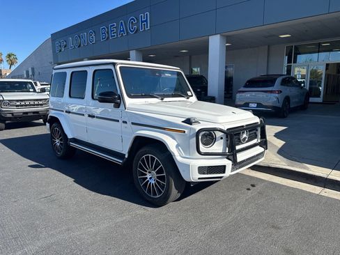 Used 2023 Mercedes-Benz G 550 image 2