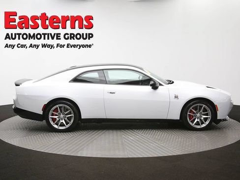 Used 2024 Dodge Charger Daytona Scat Pack w/ Plus Group AWD/4WD image 46