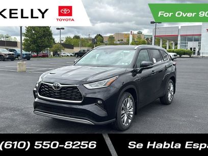 New 2026 Toyota Highlander Platinum
