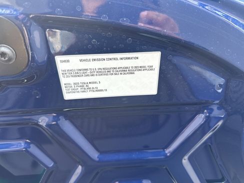 Used 2023 Tesla Model 3 Standard Range image 11
