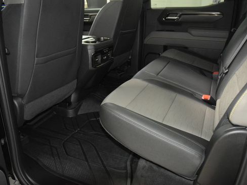 Used 2024 Chevrolet Silverado 1500 ZR2 w/ Technology Package AWD/4WD image 43