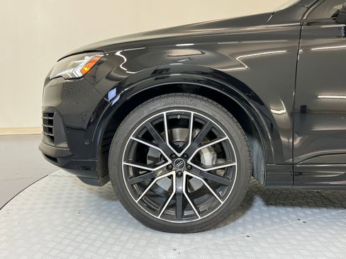 Used 2023 Audi Q7 3.0T Prestige w/ Prestige Package image 11