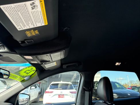 Used 2025 Ford Escape ST-Line image 23