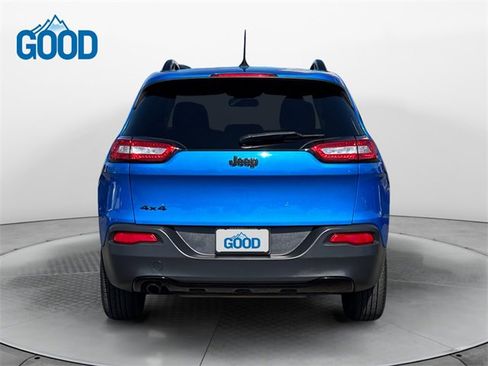 Used 2017 Jeep Cherokee Altitude image 4