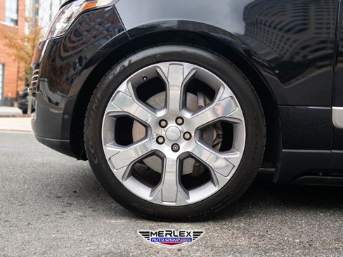 Used 2016 Land Rover Range Rover Autobiography image 9