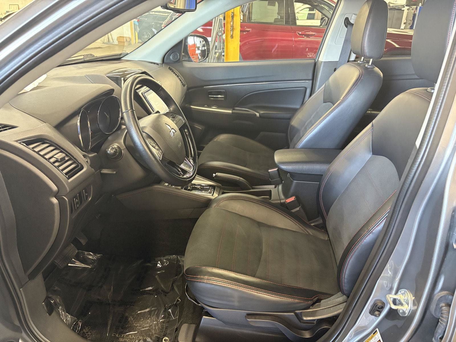 Used 2024 Mitsubishi Outlander Sport AWD image 17