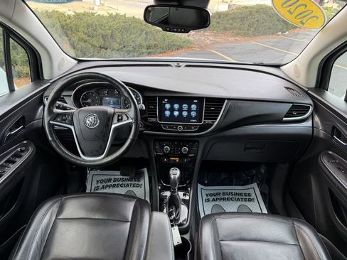 Used 2020 Buick Encore Essence image 17