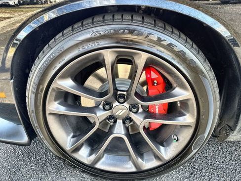 Used 2021 Dodge Challenger R/T Scat Pack RWD image 19