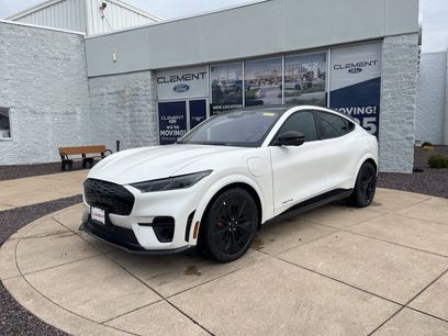 New 2025 Ford Mustang Mach-E GT