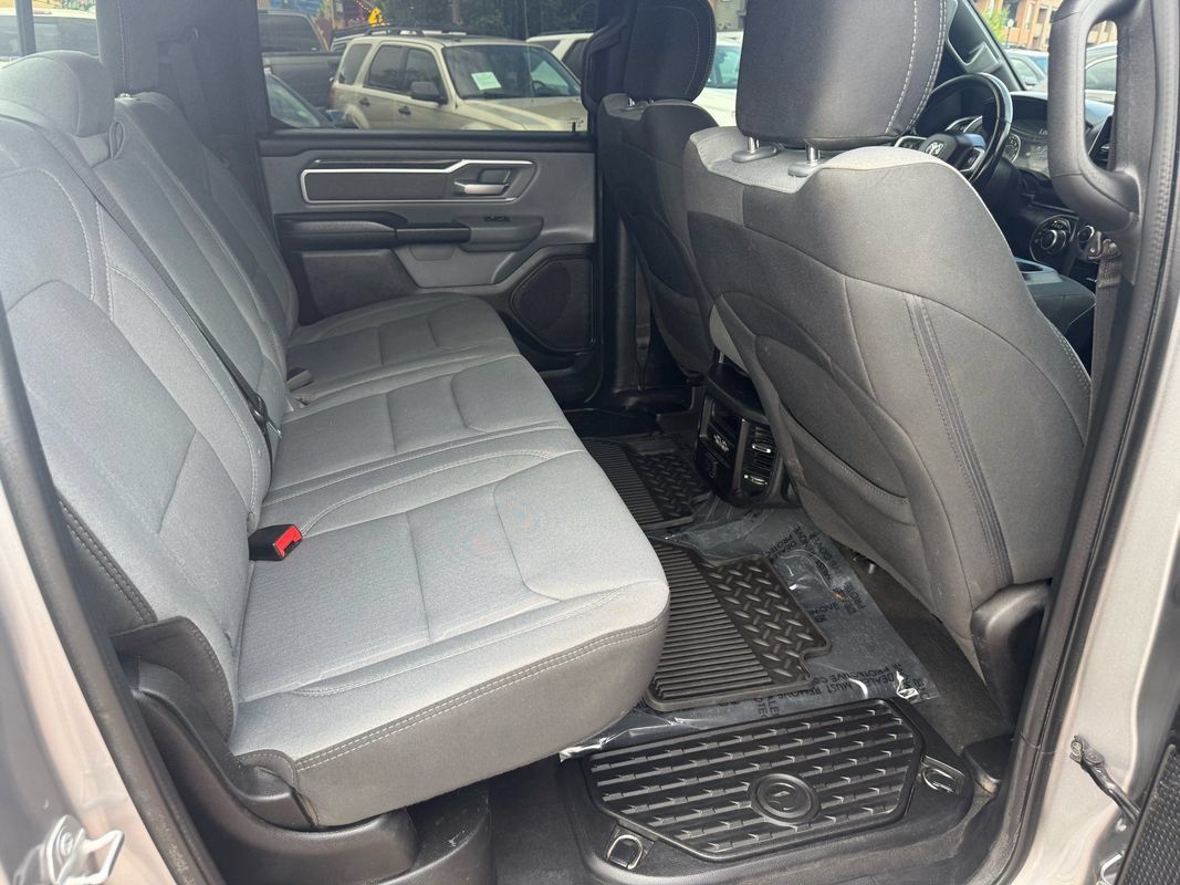 Used 2022 RAM 1500 Big Horn AWD/4WD image 26