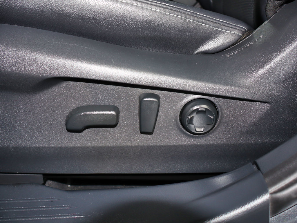 Used 2023 Subaru Outback Touring XT AWD/4WD image 48