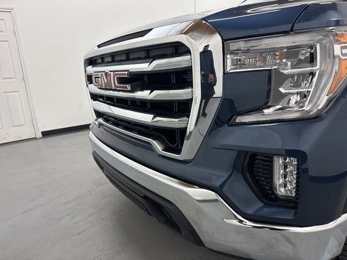 Used 2019 GMC Sierra 1500 SLE w/ SLE Value Package image 22