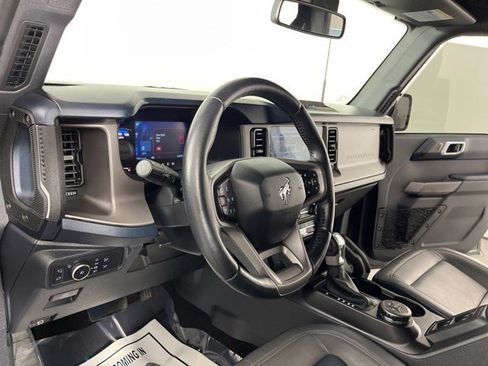 Used 2021 Ford Bronco Outer Banks AWD/4WD image 16