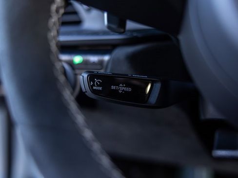 Used 2025 Porsche 911 GT3 image 45