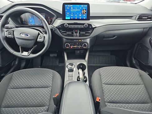 Used 2025 Ford Escape Active w/ Cold Weather Package image 19