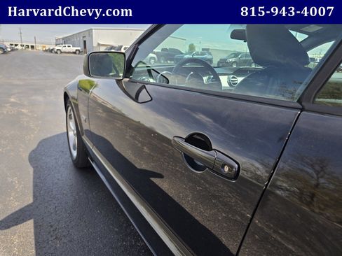 Used 2006 Ford Mustang GT RWD image 28