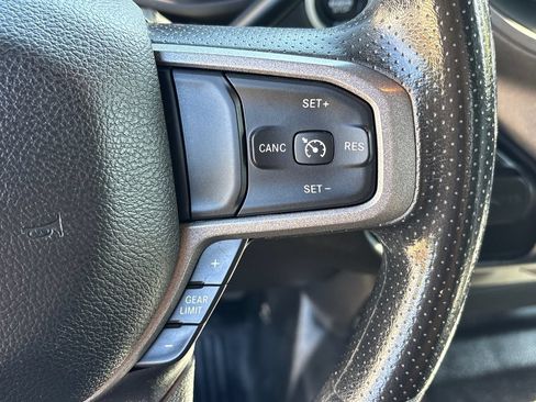 Used 2024 RAM 3500 Tradesman w/ Chrome Appearance Group AWD/4WD image 16