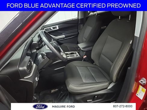 Used 2022 Ford Explorer XLT image 33
