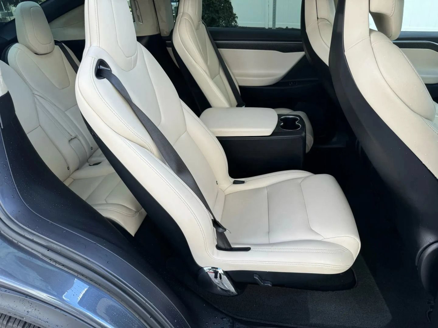 Used 2020 Tesla Model X Long Range AWD/4WD image 13