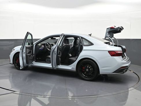 Used 2026 Volkswagen Jetta GLI Autobahn FWD image 41