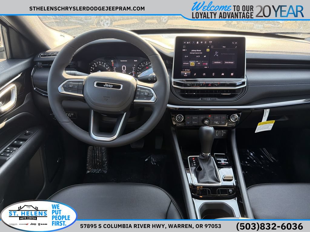 New 2025 Jeep Compass Limited w/ Sun & Sound Group AWD/4WD image 15