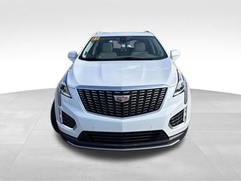 Used 2025 Cadillac XT5 Premium Luxury AWD/4WD image 9