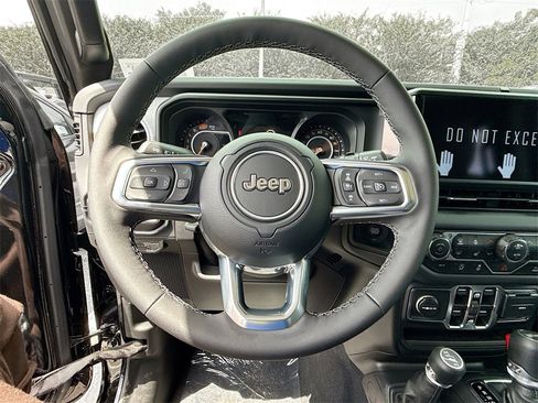 New 2025 Jeep Wrangler Sahara w/ Technology Group image 11