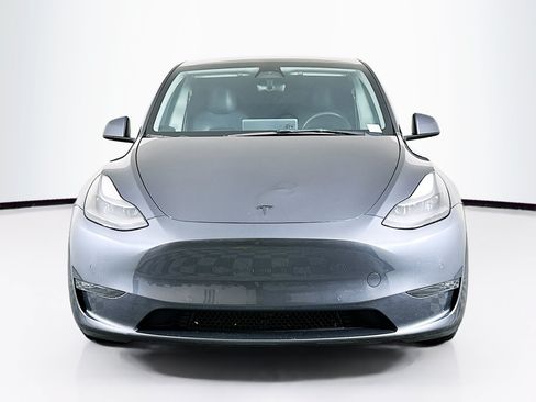 Used 2022 Tesla Model Y Performance AWD/4WD image 2