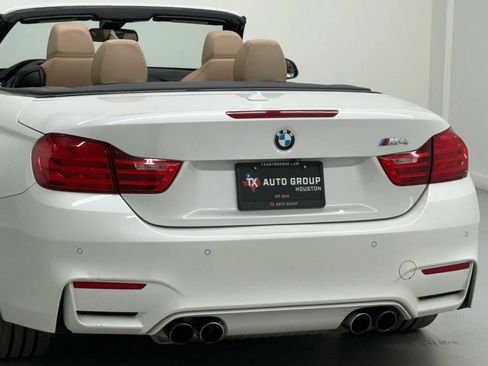 Used 2016 BMW M4 Convertible RWD image 12