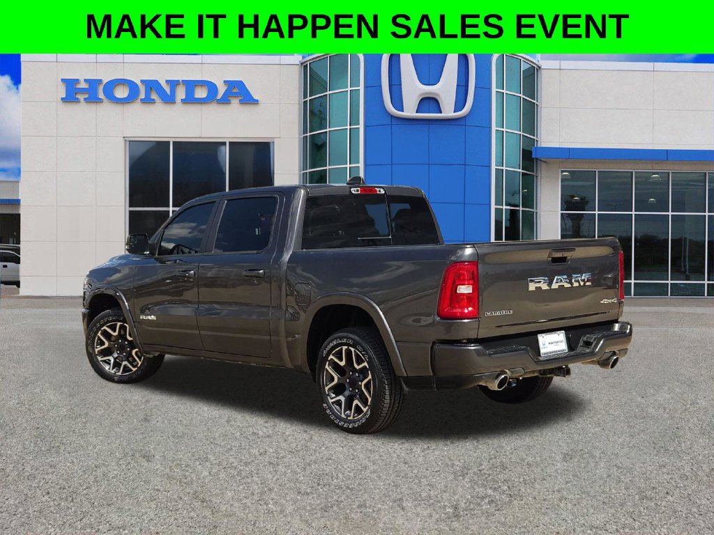 Used 2025 RAM 1500 Laramie w/ Sport Appearance Package AWD/4WD image 5