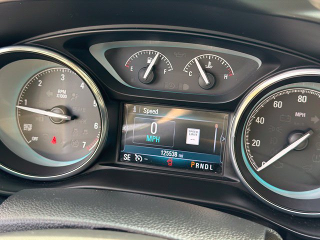 Used 2017 Buick Envision Essence FWD image 33