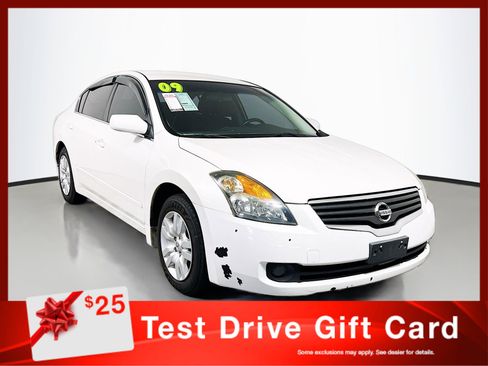 Used 2009 Nissan Altima 2.5 S w/ Convenience Pkg FWD image 1
