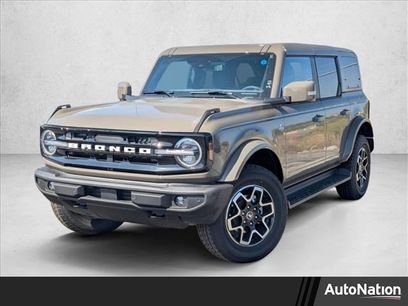 New 2025 Ford Bronco Outer Banks