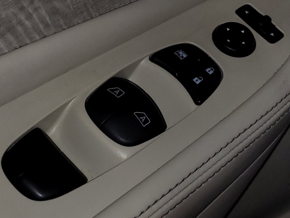 Used 2019 Nissan Murano SV w/ Cargo Package FWD image 27