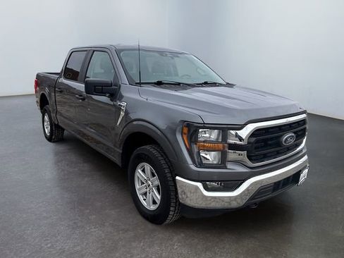 Used 2023 Ford F150 XLT image 7
