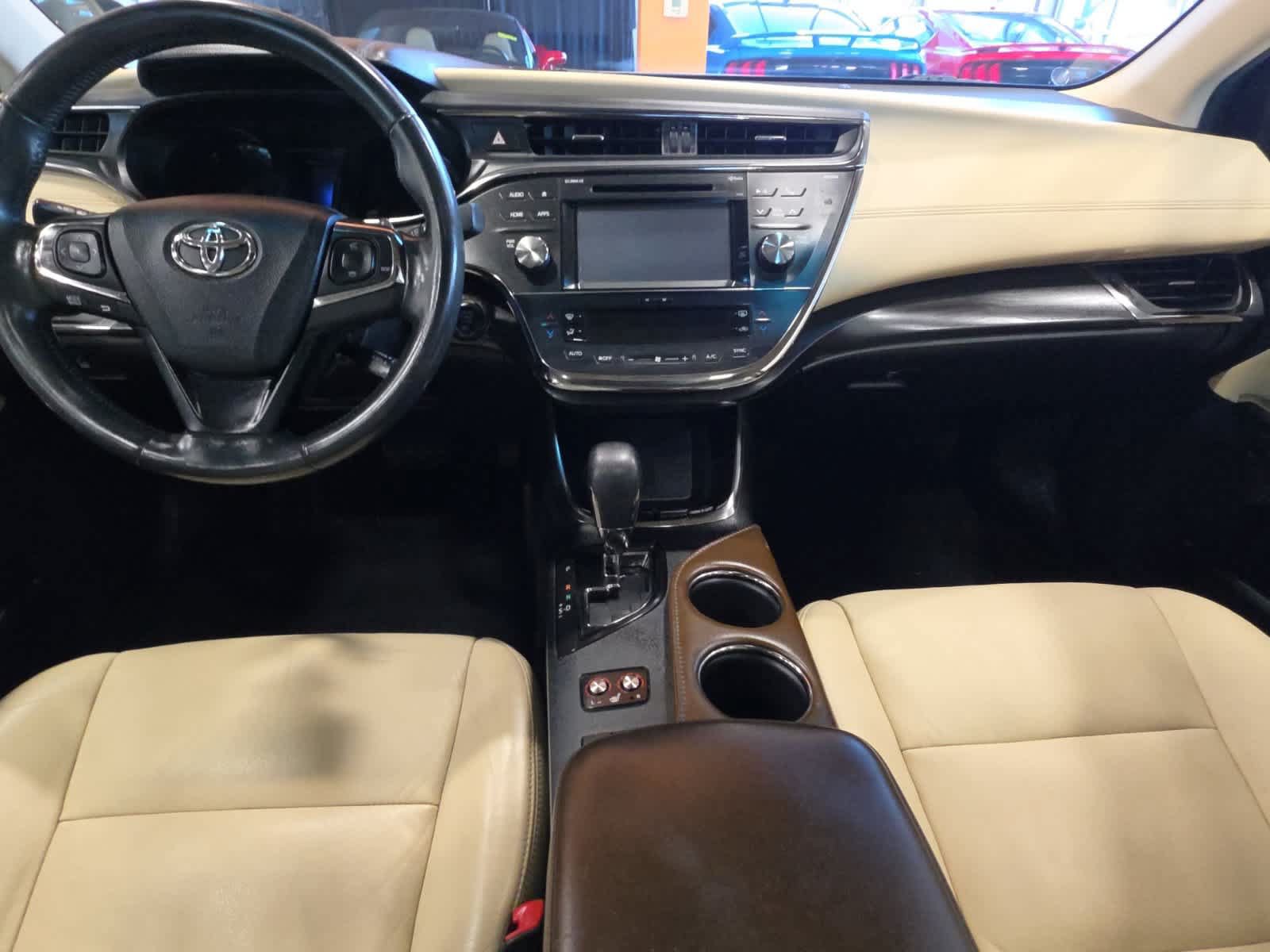 Used 2016 Toyota Avalon XLE Premium FWD image 28