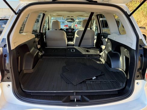 Used 2015 Subaru Forester 2.5i Premium AWD/4WD image 19