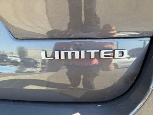 New 2025 Jeep Grand Cherokee L Limited w/ Trailer Tow Package image 10