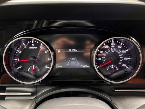 Used 2022 Kia Carnival SX w/ Paint Protection Package image 12
