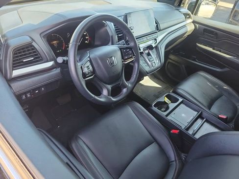 Used 2025 Honda Odyssey Sport-L image 6