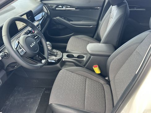 New 2026 Kia Seltos S image 17