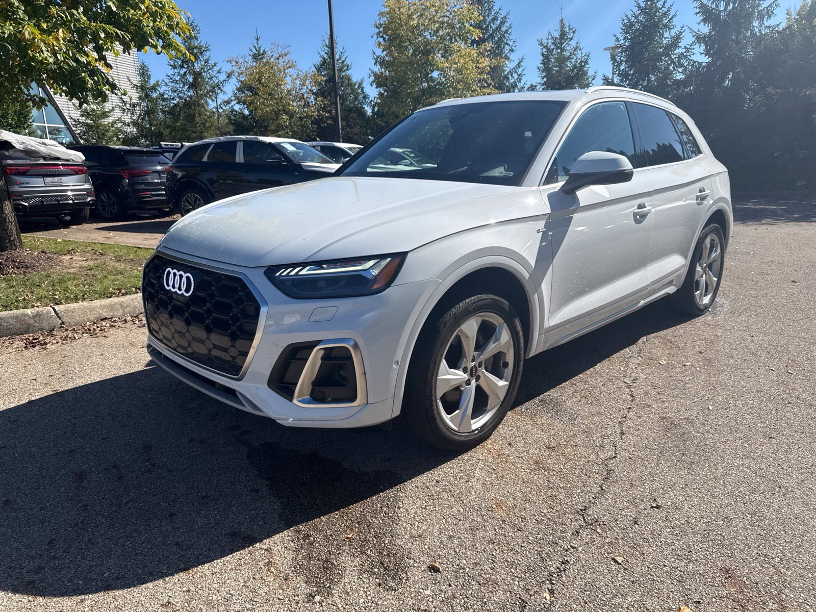 Used 2023 Audi Q5 2.0T Prestige AWD/4WD image 1