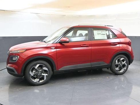 New 2026 Hyundai Venue SEL image 2