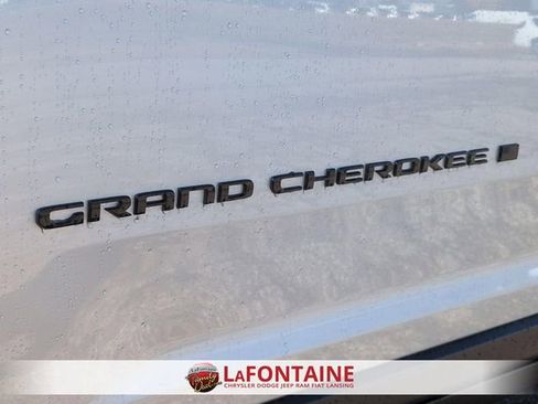 New 2026 Jeep Grand Cherokee L Laredo image 10