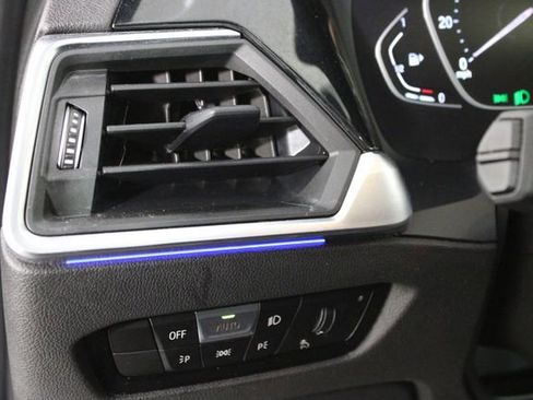 Used 2021 BMW 330i xDrive 330i xDrive w/ Convenience Package image 20