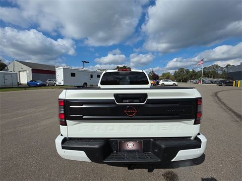 New 2026 Nissan Frontier PRO-4X image 24