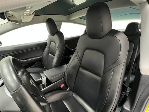 Used 2019 Tesla Model 3 Standard Range Plus RWD image 15