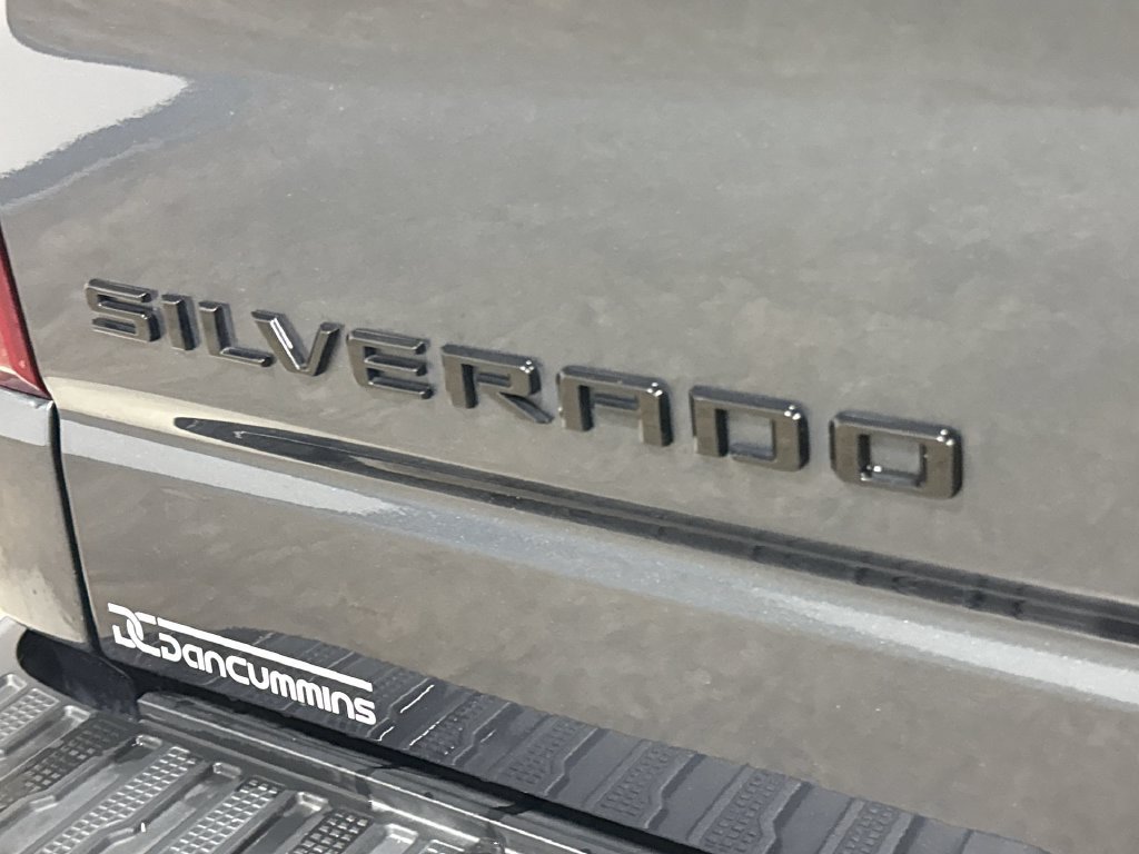 Used 2020 Chevrolet Silverado 1500 LT w/ All-Star Edition AWD/4WD image 25